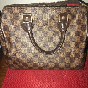 Louis Vuitton speedy 25